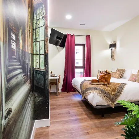 Center Acebedos Πανσιόν