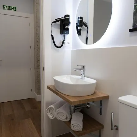 Pensión Center Acebedos 4*