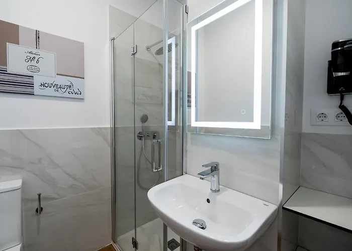 בית הארחה Center Acebedos סנטנדר