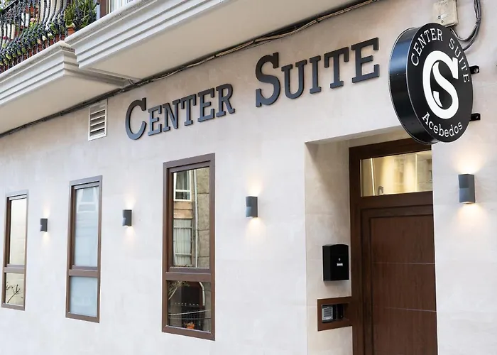 Center Acebedos Гостевой дом Сантандер