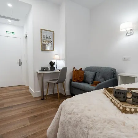 Center Acebedos Guest house