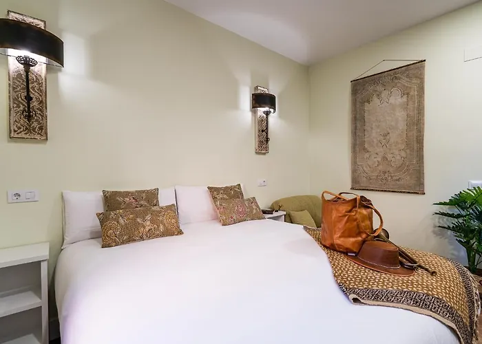 Center Acebedos Guest house